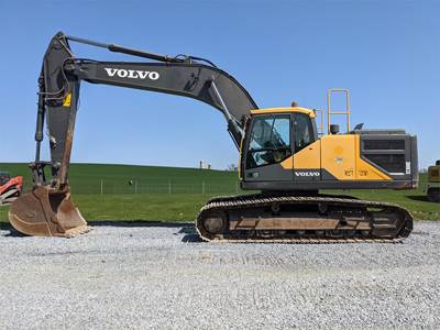 Volvo EC300EL Excavator