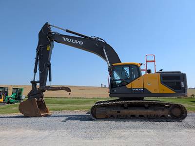 Volvo EC300EL Excavator