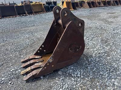 C&P 60 MM 24'' Bucket
