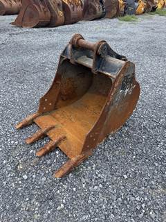 Caterpillar 24'' 45MM 464-9911 Bucket