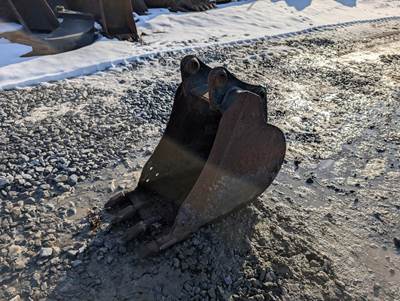 Caterpillar 3031332 Bucket