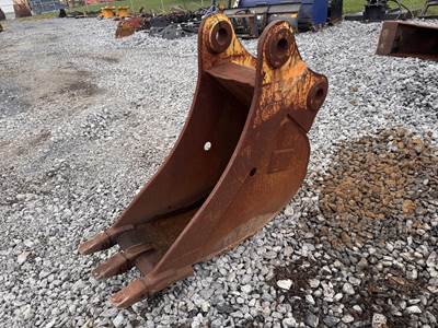 Caterpillar Bucket