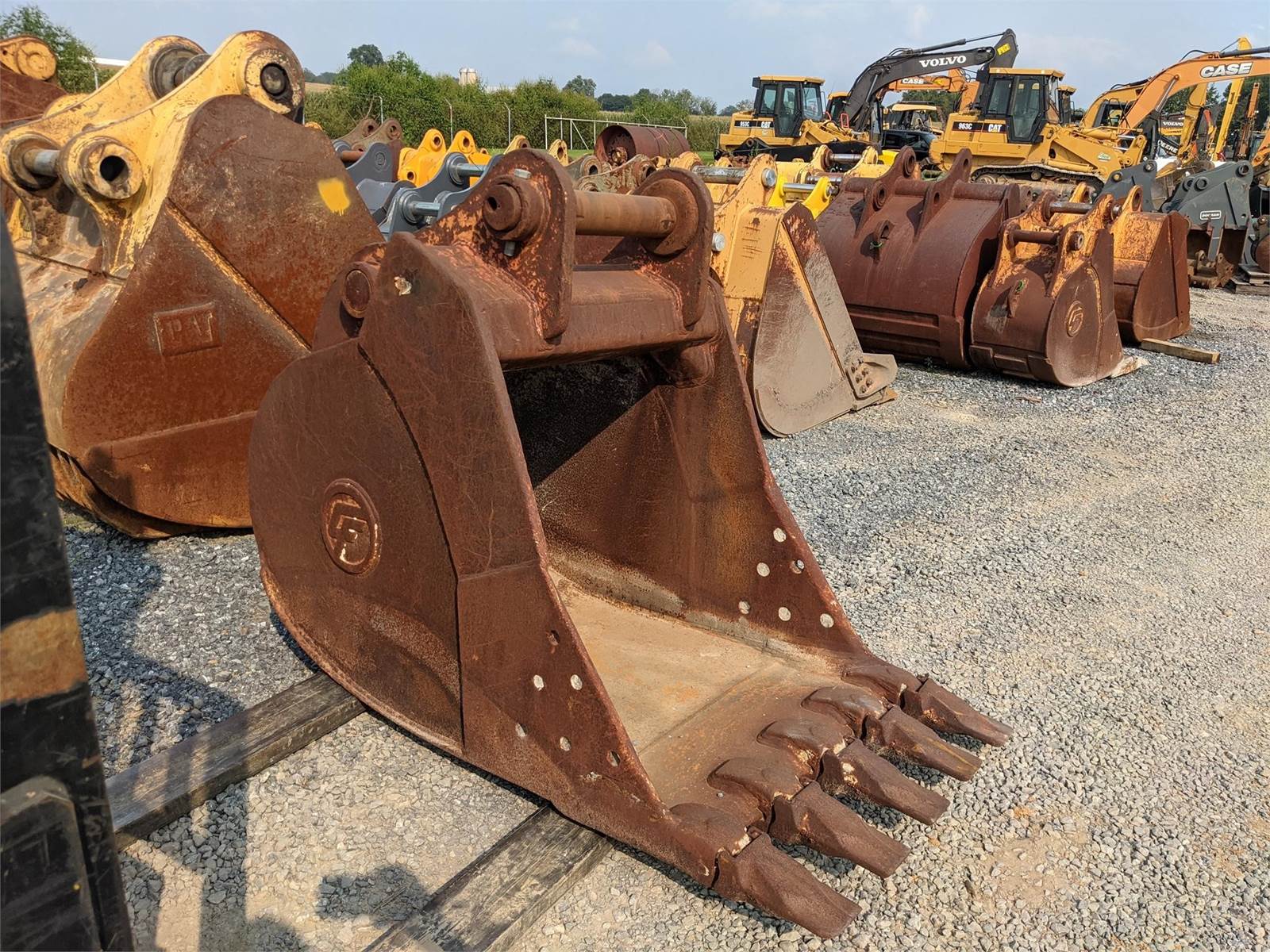 Central Fabricators Bucket For Sale Womelsdorf, PA A2250