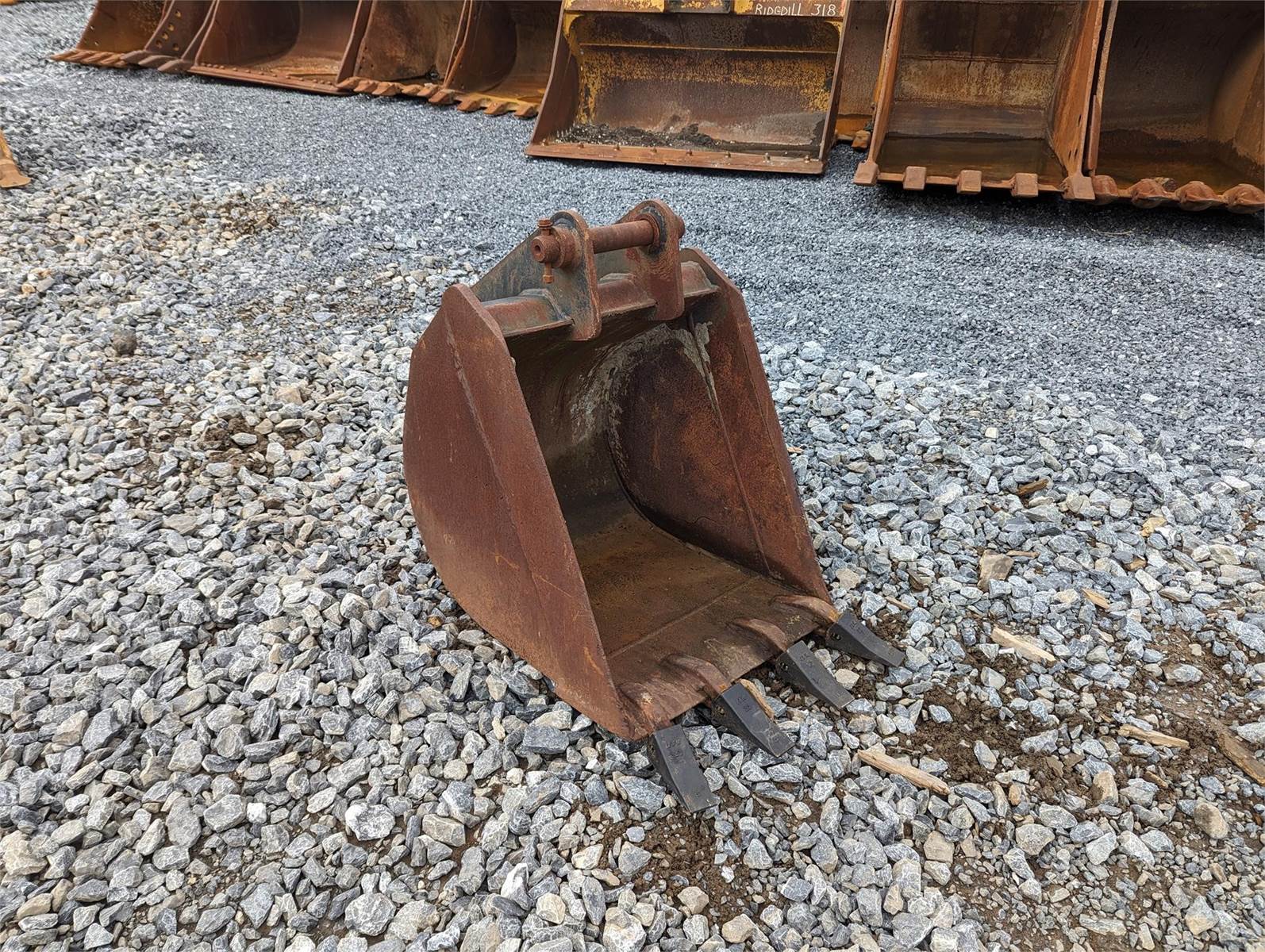 JCB Bucket For Sale Womelsdorf, PA A3019