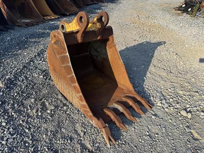 John Deere AT192015 24'' Bucket