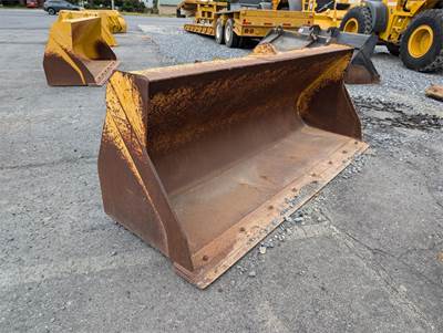 John Deere AT308082 Bucket