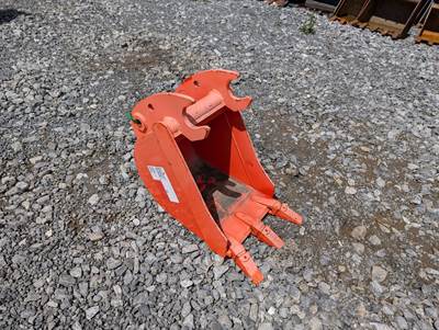 Kubota BT4553 Bucket