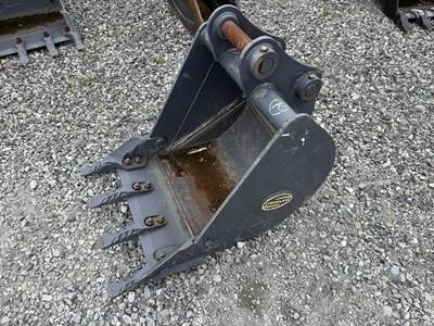 Strickland 24'' 45MM Bucket