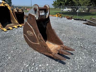 Strickland 24" 80 MM Bucket
