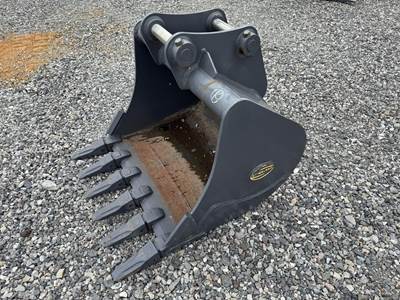 Strickland 36'' 50 MM Bucket