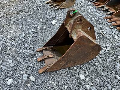 18" 40 MM Bucket