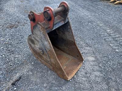 18'''' 50 MM Bucket