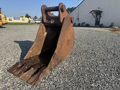 Werk-Brau 110-100 MM 30'' Bucket