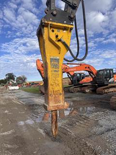 EPIROC HB3100 Hammer