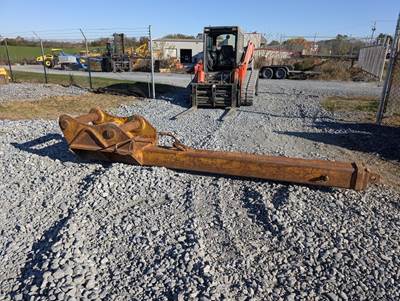 Deere/Hitachi 350 Lifting Jib; 7.5' Closed; 100 mm Pins, 16.5" Stick Width, 23"