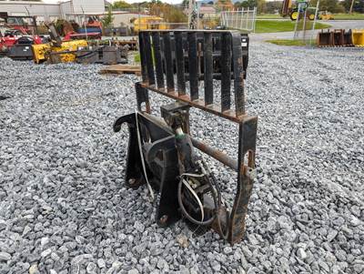 Caterpillar Pallet Fork