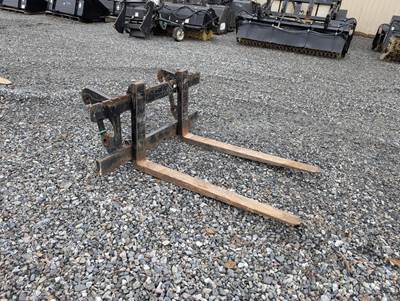 Caterpillar Rotating Pallet Forks
