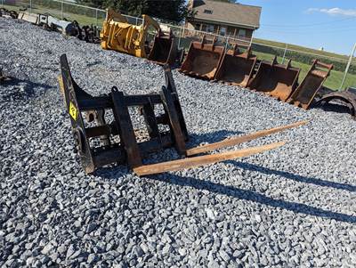 Pemberton 417995 Pallet Fork