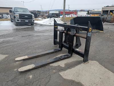 Rockland UCF2 Pallet Fork