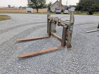 Tag VOLVOL70F Pallet Fork