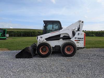Bobcat S850 Skid Steer
