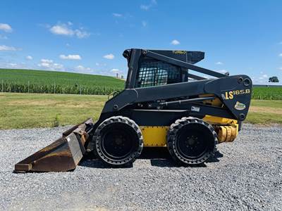 New Holland LS185B Track Skid Steer