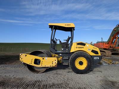 BOMAG BW177D-5 Smooth Drum Roller Compactor