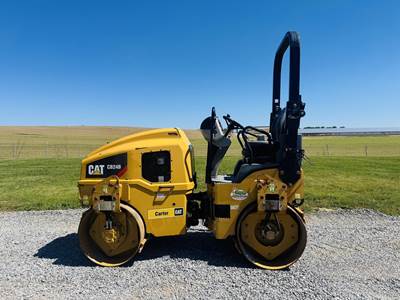 Caterpillar CB24B Tandem Vibratory Roller Compactor