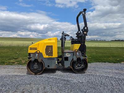 Wacker Neuson RD27-100 Smooth Drum Roller Compactor