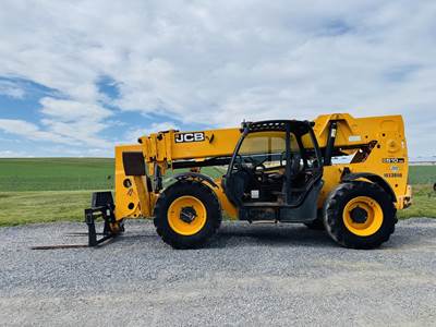 JCB 510-56 Telehandler - 10000lb Capacity, 56ft Lift Height