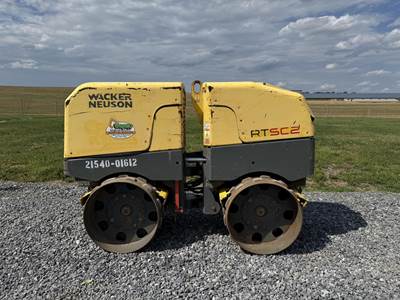 Wacker Neuson RT-SC2 Walk / Tow Behind Compactor