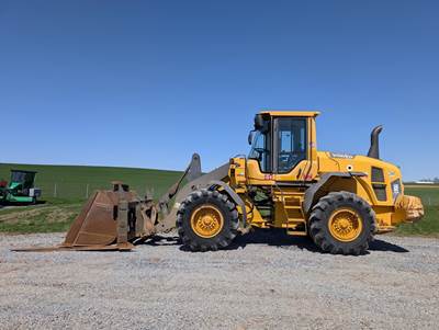 Volvo L90G Wheel Loader