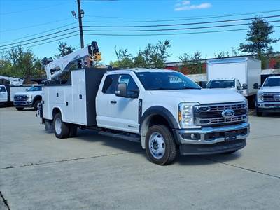 Ford F-550 Single Axle Cab & Chassis Truck - Automatic