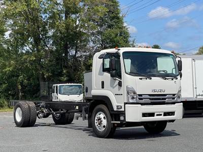 Isuzu FTR Single Axle Cab & Chassis Truck - Cummins, Automatic