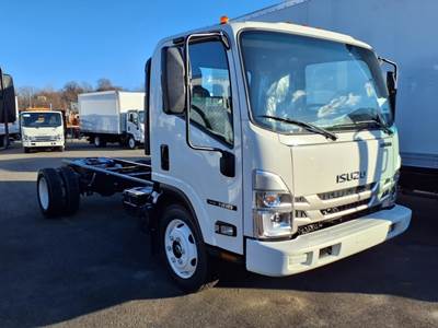 Isuzu NRR Single Axle Cab & Chassis Truck - Gm, 350HP, 6 Speed Allison Rds Automatic