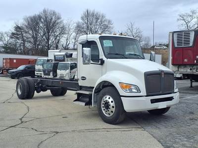 Kenworth T280 Single Axle Cab & Chassis Truck - Paccar, 300HP, 6 Speed Allison Rds Automatic