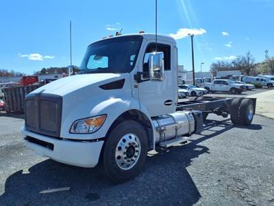 Kenworth T280 Single Axle Cab & Chassis Truck - Paccar, 300HP, 6 Speed Allison Rds Automatic