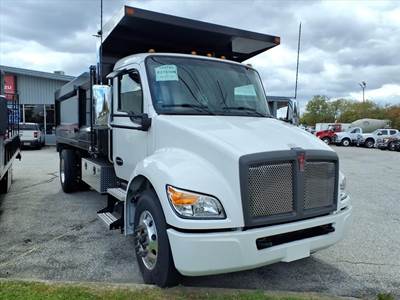 Kenworth T280 Single Axle Cab & Chassis Truck - Paccar, 300HP, 6 Speed Allison Rds Automatic