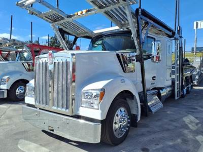 Kenworth W990 Tandem Axle Car Carrier Truck - Paccar, 510HP, 12 Speed Autoshift Amt