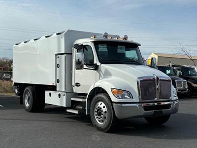 Kenworth T280 Chipper Truck - Paccar, 260HP, 5 Speed Allison Rds Automatic