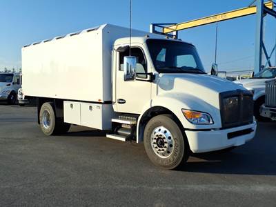 Kenworth T280 Chipper Truck - Paccar, 300HP, 6 Speed Allison Rds Automatic