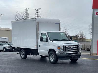 Ford F-350 12 ft Box Truck - Automatic, Roll up Door
