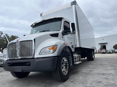 Kenworth T280 26 ft Box Truck - 300HP, 6 Speed Allison Rds Automatic, Roll up Door, Liftgate