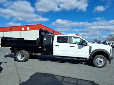 Ford F-550 Single Axle Dump Truck - Automatic, 9' Dump