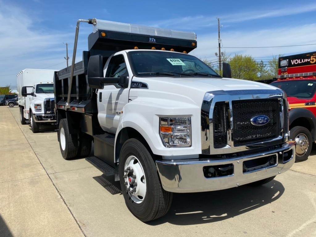 2022 Ford F750 Single Axle Dump Truck 6.7L POWER STROKE 300HP