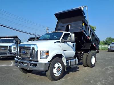 Ford F-750 Single Axle Dump Truck - 300HP, Automatic, 10' Dump