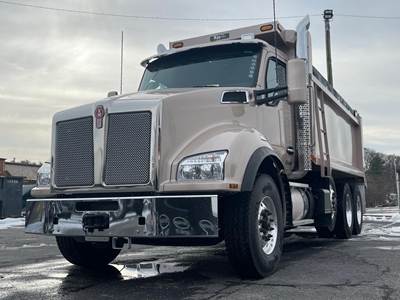 Kenworth T880 Tri Axle Dump Truck - Paccar 510HP, 6 Speed Allison Rds Automatic, 17' Dump