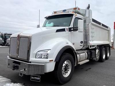 Kenworth T880 Tri Axle Dump Truck - Cummins 500HP, 6 Speed Allison Rds Automatic, 17' Dump