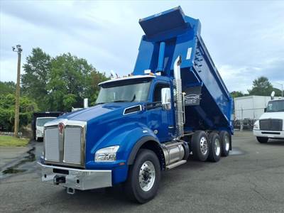 Kenworth T880 Tri Axle Dump Truck - Paccar 510HP, 6 Speed Allison Rds Automatic, 17' Dump