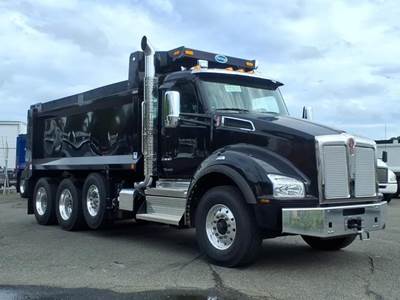 Kenworth T880 Tri Axle Dump Truck - Cummins 500HP, 6 Speed Allison Rds Automatic, 17' Dump